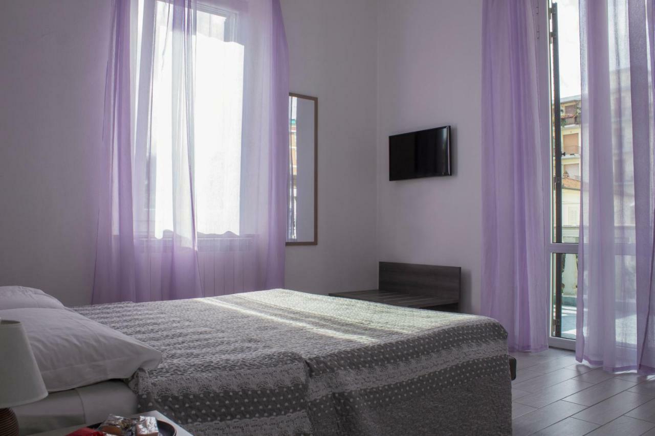 La Casa Di Bianca Bed & Breakfast Follonica Eksteriør bilde